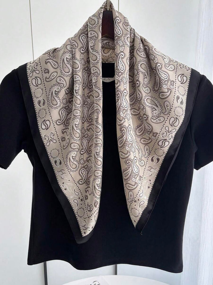 Foulard Carré Paisley