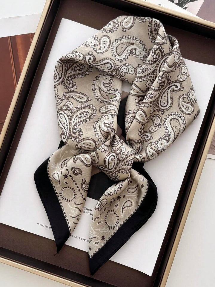 Foulard Carré Paisley