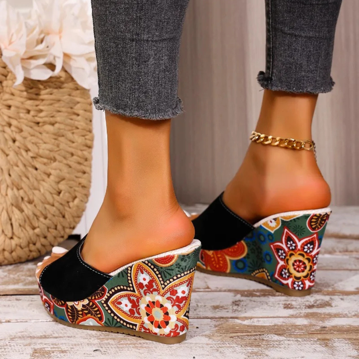 Margot — Mules Élégantes à Talon Fleuri